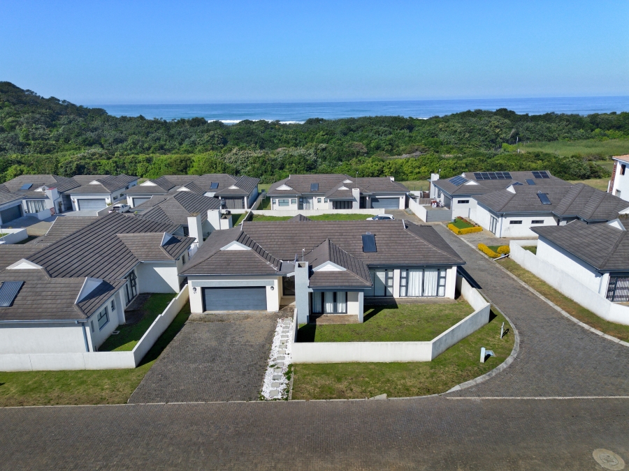3 Bedroom Property for Sale in Winterstrand Eastern Cape